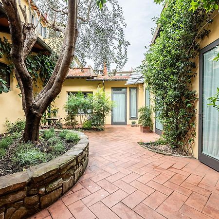 Cortile Santa Monaca Apartment Флоренция Екстериор снимка