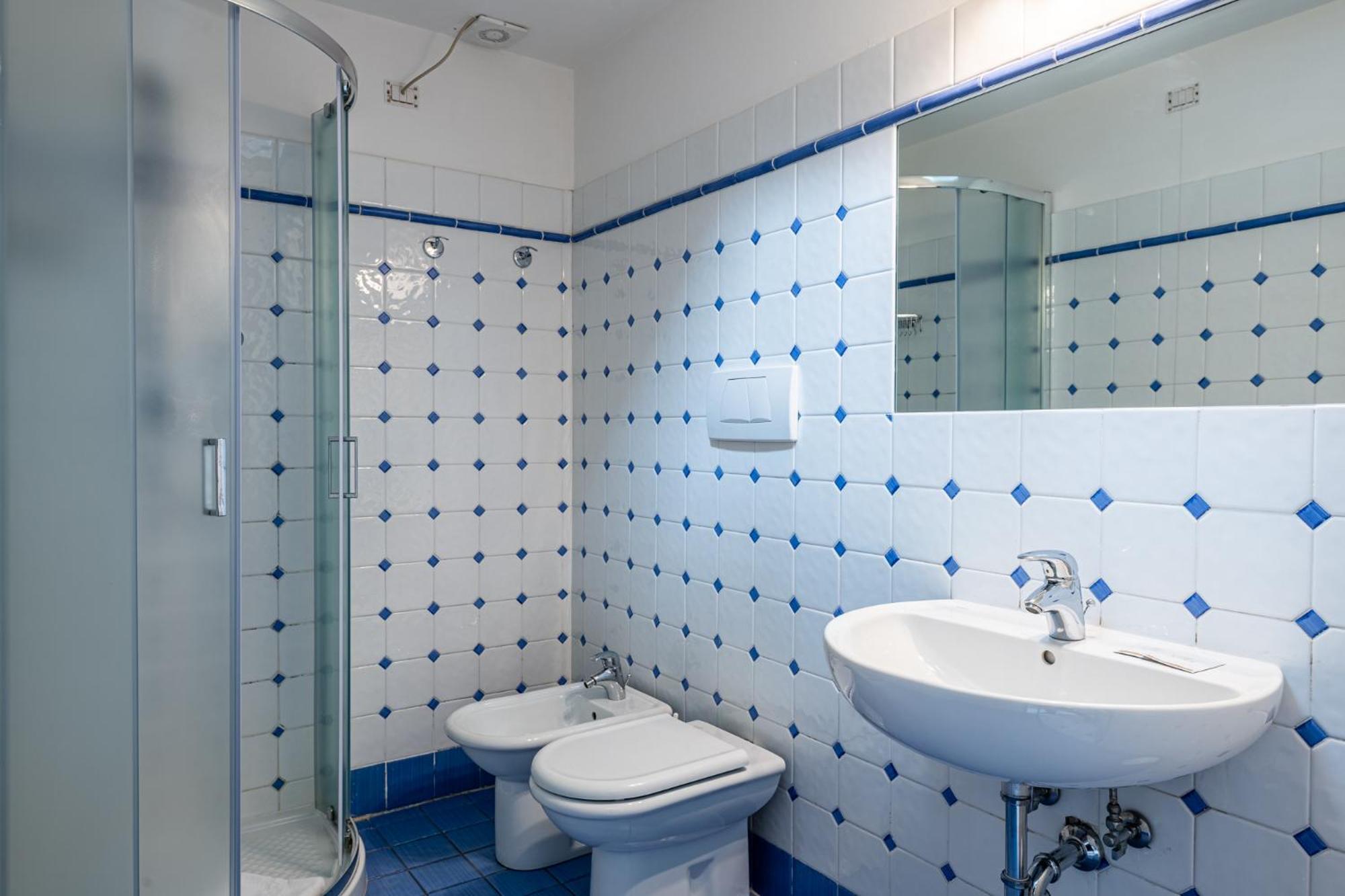 Cortile Santa Monaca Apartment Флоренция Екстериор снимка