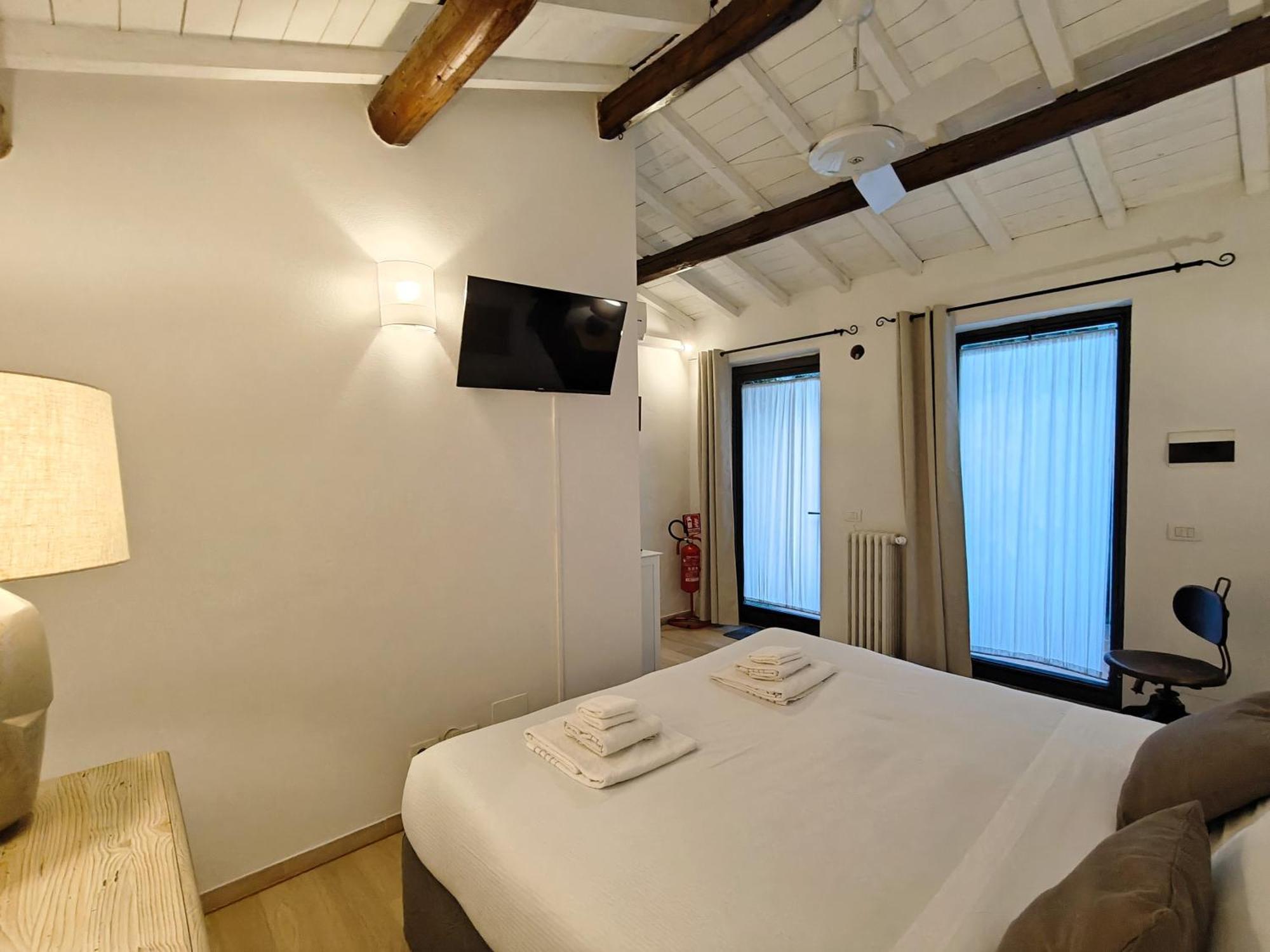 Cortile Santa Monaca Apartment Флоренция Екстериор снимка