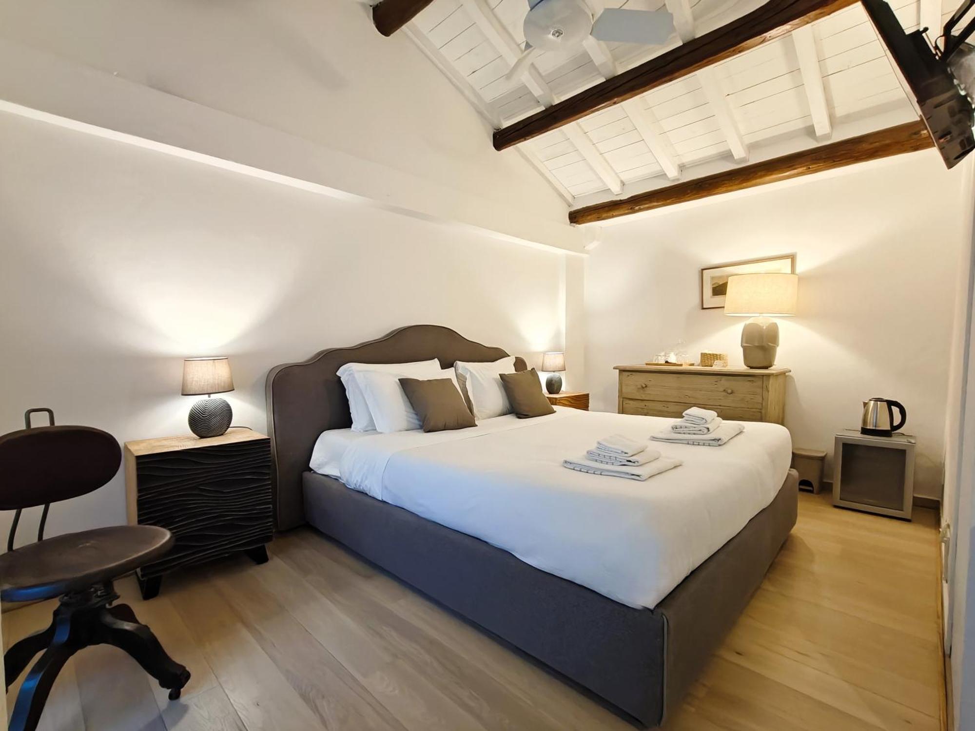 Cortile Santa Monaca Apartment Флоренция Екстериор снимка