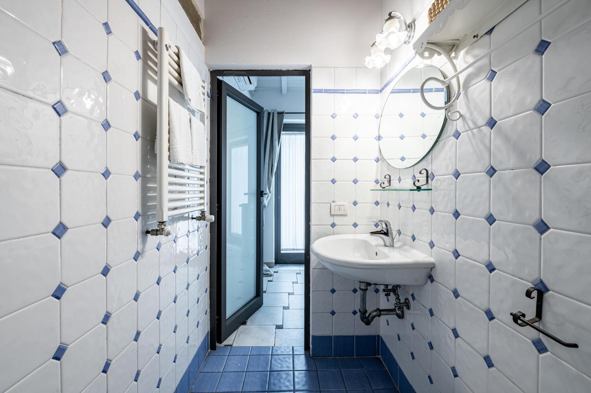 Cortile Santa Monaca Apartment Флоренция Екстериор снимка