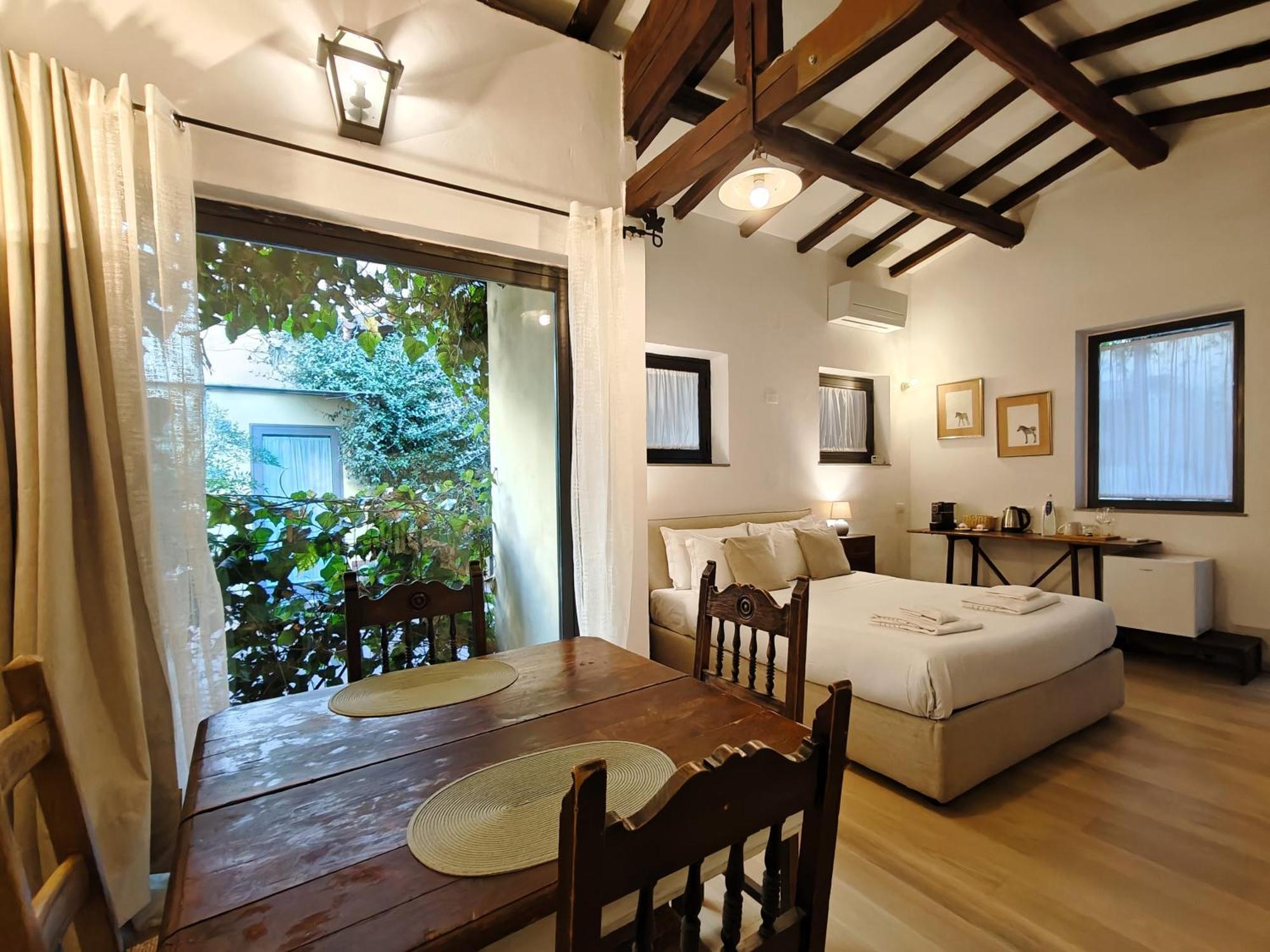 Cortile Santa Monaca Apartment Флоренция Екстериор снимка